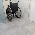 Urban Gotha-apartment Ekhof- Am Schlosspark- Parken An Der Der Tuer- Barrierefrei, 900 Meter Zum Bahnhof - Wallbox Gotha