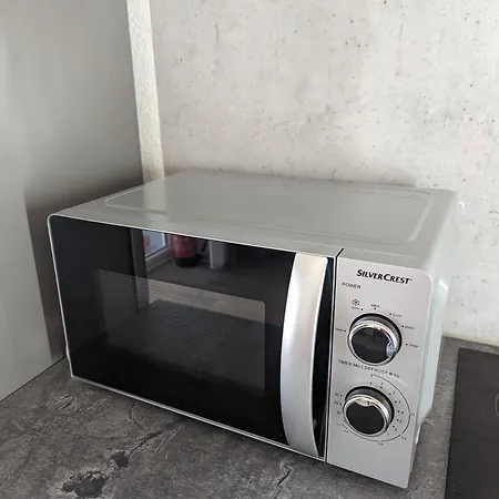 Apartment Urban Gotha-apartment Ekhof- Am Schlosspark- Parken An Der Der Tür- Barrierefrei, 900 Meter Zum Bahnhof - Wallbox