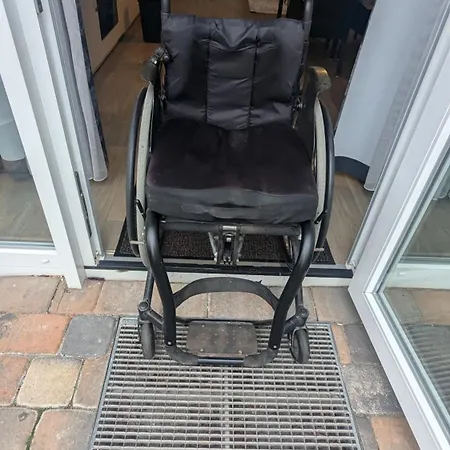 Urban Gotha-apartment Ekhof- Am Schlosspark- Parken An Der Der Tür- Barrierefrei, 900 Meter Zum Bahnhof - Wallbox * Gotha