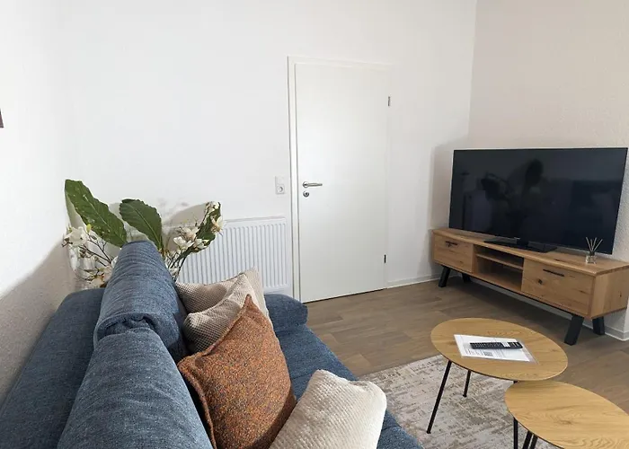 Urban Gotha-apartment Ekhof- Am Schlosspark- Parken An Der Der Tuer- Barrierefrei, 900 Meter Zum Bahnhof - Wallbox Gotha