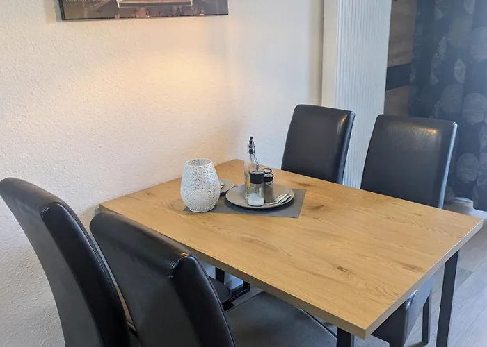 Urban Gotha-apartment Ekhof- Am Schlosspark- Parken An Der Der Tuer- Barrierefrei, 900 Meter Zum Bahnhof - Wallbox