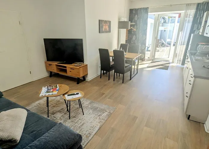 Urban Gotha-apartment Ekhof- Am Schlosspark- Parken An Der Der Tuer- Barrierefrei, 900 Meter Zum Bahnhof - Wallbox Daire