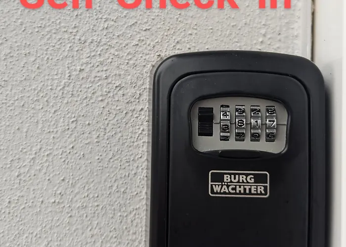 Urban Gotha-apartment Ekhof- Am Schlosspark- Parken An Der Der Tuer- Barrierefrei, 900 Meter Zum Bahnhof - Wallbox *